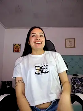 Snapshot of Marce0 chatting on November 8, 2025, 8:51 pm Marce0 online show from November 8, 2025, 8:51 pm