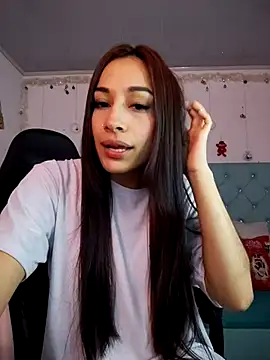 Snapshot of Marce0 chatting on December 17, 2025, 3:56 am Marce0 online show from December 17, 2025, 3:56 am