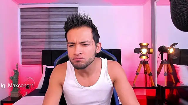 Snapshot of Max_Conor1 chatting on March 7, 2025, 11:18 am Max Conor1 online show from March 7, 2025, 11:18 am