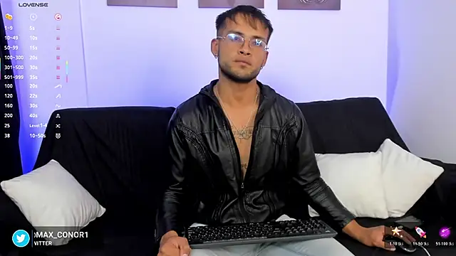 Snapshot of Max_Conor1 chatting on December 19, 2025, 3:57 am Max Conor1 online show from December 19, 2025, 3:57 am