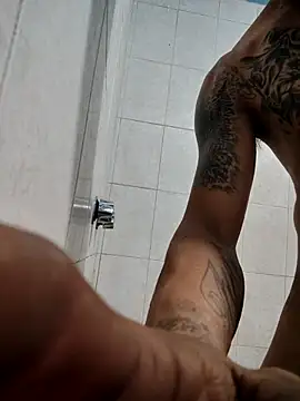 Snapshot of Fo05go chatting on February 18, 2026, 12:50 am Fo05go online show from February 18, 2026, 12:50 am