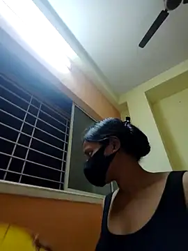 Olivia0879 online show from March 17, 2025, 8:30 pm