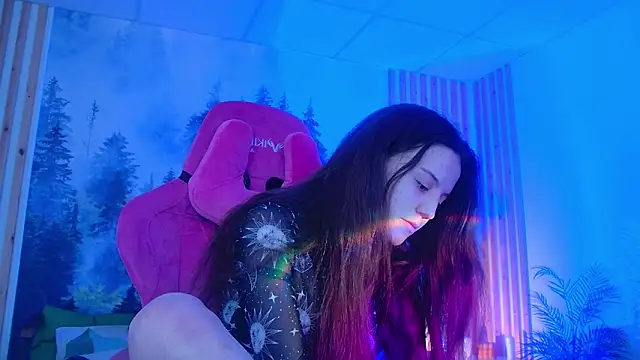 MilaStoyne online show from January 11, 2026, 6:07 am