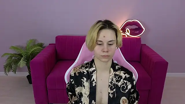 Snapshot of BettyCarter07 chatting on January 29, 2025, 9:55 am BettyCarter07 online show from January 29, 2025, 9:55 am