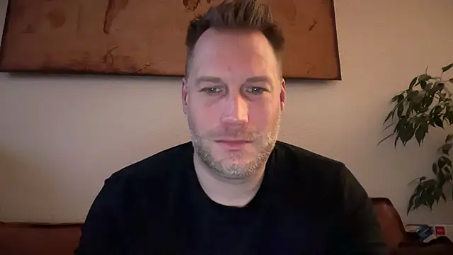 Christian87xxx online show from December 21, 2025, 7:15 am