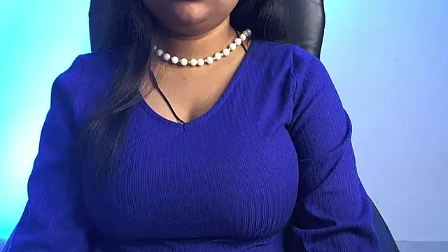 Snapshot of Kannu- chatting on November 18, 2025, 4:39 am Kannu- online show from November 18, 2025, 4:39 am