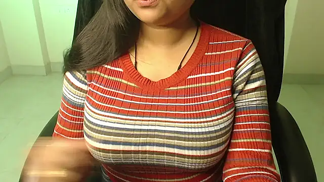 Snapshot of Kannu- chatting on December 20, 2025, 5:25 am Kannu- online show from December 20, 2025, 5:25 am