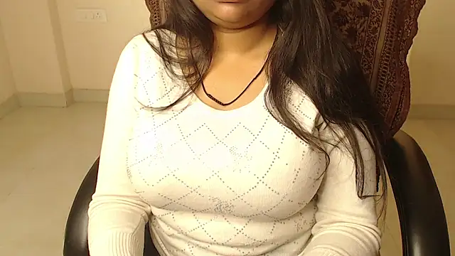 Snapshot of Kannu- chatting on January 13, 2026, 5:13 am Kannu- online show from January 13, 2026, 5:13 am