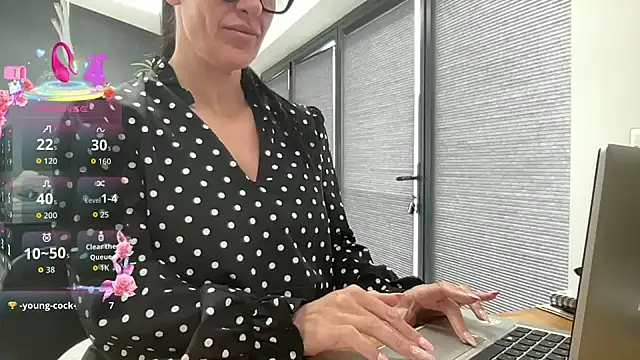 goddess-harper online show from September 10, 2025, 12:27 pm