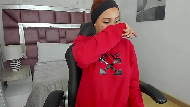 Snapshot of tamararose1 chatting on March 19, 2025, 12:45 pm tamararose1 online show from March 19, 2025, 12:45 pm