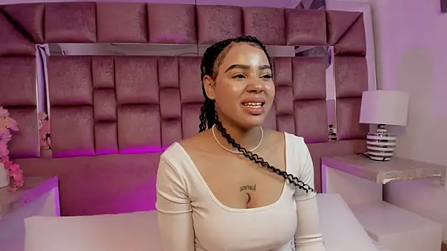Snapshot of tamararose1 chatting on October 11, 2025, 10:19 pm tamararose1 online show from October 11, 2025, 10:19 pm