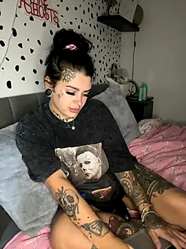 tempzzz12 online show from September 20, 2025, 8:04 am