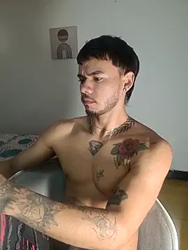 Snapshot of Niick01_ chatting on November 7, 2025, 3:50 am Niick01 online show from November 7, 2025, 3:50 am