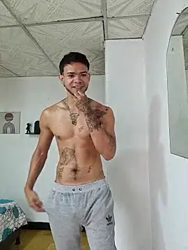 Snapshot of Niick01_ chatting on November 14, 2025, 5:22 pm Niick01 online show from November 14, 2025, 5:22 pm