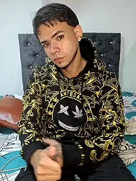 Snapshot of Niick01_ chatting on November 24, 2025, 1:27 am Niick01 online show from November 24, 2025, 1:27 am