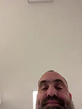 fuocovivo4 online show from February 12, 2025, 12:55 pm