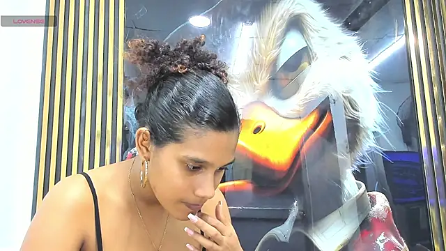 michell78sexy online show from April 10, 2026, 4:17 am