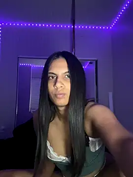 Liyah 19 online show from November 16, 2025, 6:30 am