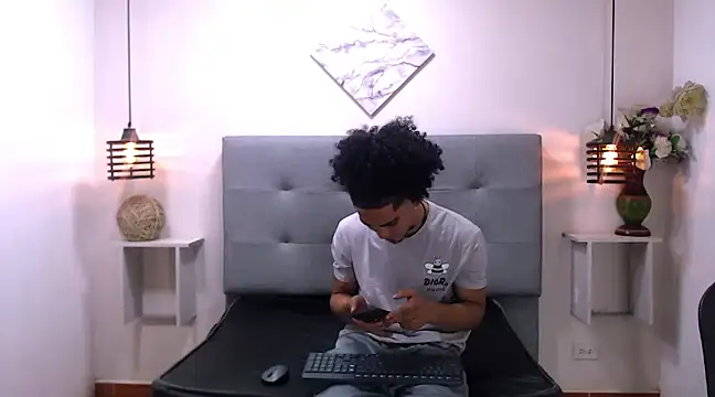 LihanJor 23 online show from February 1, 2025, 3:52 am