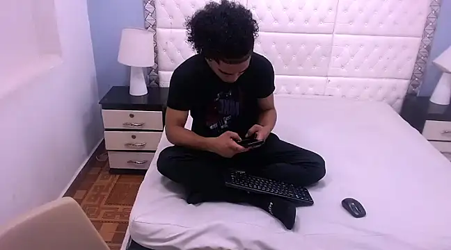 LihanJor 23 online show from February 3, 2025, 3:53 am