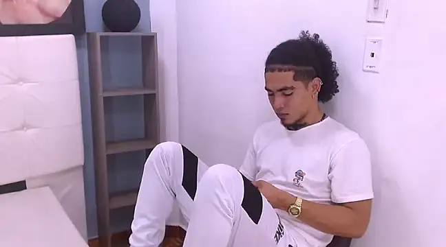 LihanJor 23 online show from February 14, 2025, 6:56 am