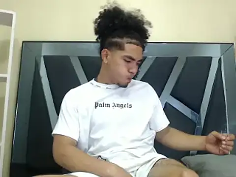 LihanJor 23 online show from February 28, 2025, 7:26 am