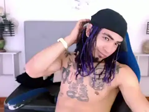 LihanJor 23 online show from March 6, 2025, 12:30 pm