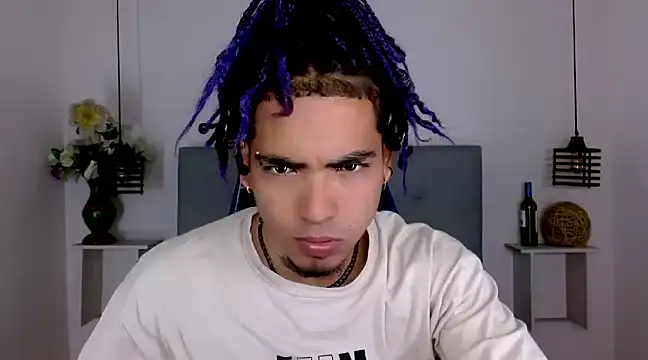 LihanJor 23 online show from March 20, 2025, 3:02 am