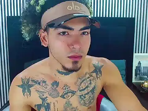 LihanJor 23 online show from October 7, 2025, 1:08 pm