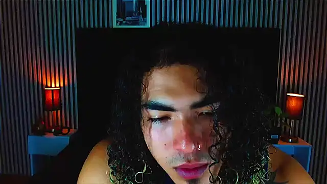 LihanJor 23 online show from October 22, 2025, 12:49 pm