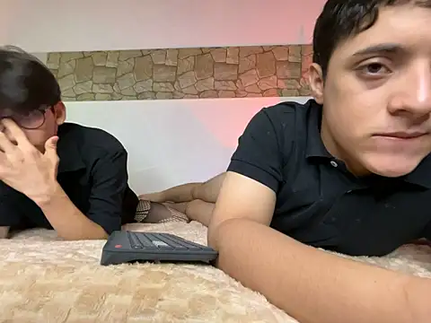 Snapshot of jacob_and_sam chatting on March 23, 2025, 4:38 am jacob and sam online show from March 23, 2025, 4:38 am