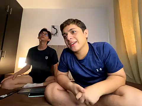 Snapshot of jacob_and_sam chatting on October 4, 2025, 7:56 pm jacob and sam online show from October 4, 2025, 7:56 pm