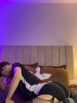 Snapshot of jacob_and_sam chatting on November 18, 2025, 4:28 am jacob and sam online show from November 18, 2025, 4:28 am