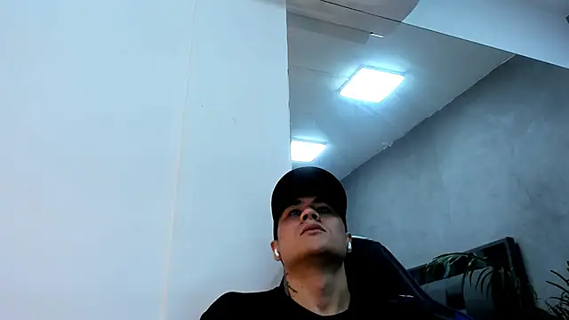 roan birkin online show from January 5, 2026, 7:39 pm