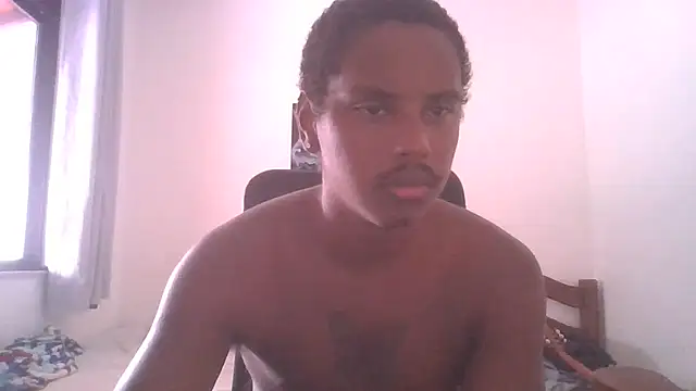Snapshot of ONegodoce25 chatting on July 20, 2026, 2:19 pm ONegodoce25 online show from July 20, 2026, 2:19 pm