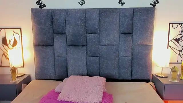 Snapshot of Violetta_Ficher chatting on May 16, 2026, 2:30 am Violetta Ficher online show from May 16, 2026, 2:30 am