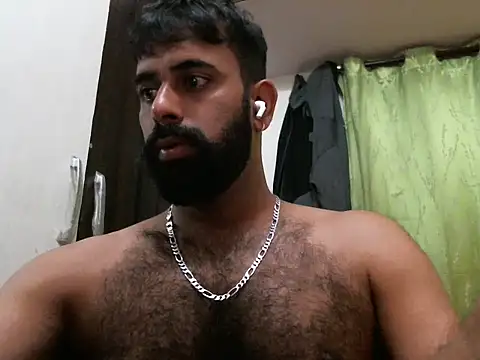 Snapshot of indianhairybull chatting on October 26, 2025, 12:05 am indianhairybull online show from October 26, 2025, 12:05 am