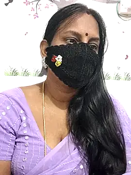 Snapshot of Tamil_Meera12 chatting on May 6, 2026, 5:14 am Tamil Meera12 online show from May 6, 2026, 5:14 am