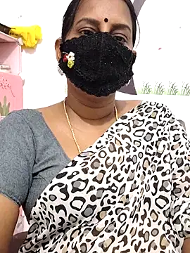 Snapshot of Tamil_Meera12 chatting on May 8, 2026, 3:12 am Tamil Meera12 online show from May 8, 2026, 3:12 am