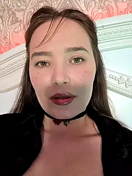 Snapshot of GoddessYanaMironova chatting on April 18, 2026, 7:07 pm GoddessYanaMironova online show from April 18, 2026, 7:07 pm