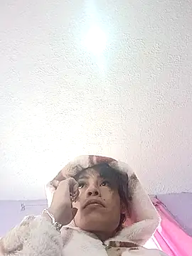 Raichell  online show from October 16, 2025, 2:07 pm