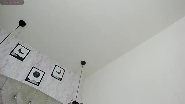 Snapshot of Raichell_ chatting on April 16, 2026, 4:13 am Raichell online show from April 16, 2026, 4:13 am