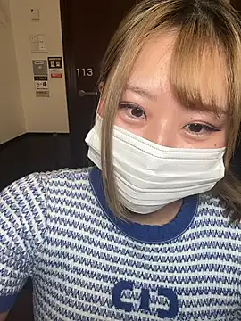 Rara  oo online show from February 23, 2026, 6:38 pm