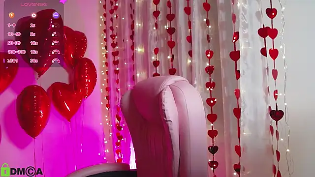 Snapshot of Arianahot777 chatting on February 13, 2025, 7:52 pm Arianahot777 online show from February 13, 2025, 7:52 pm