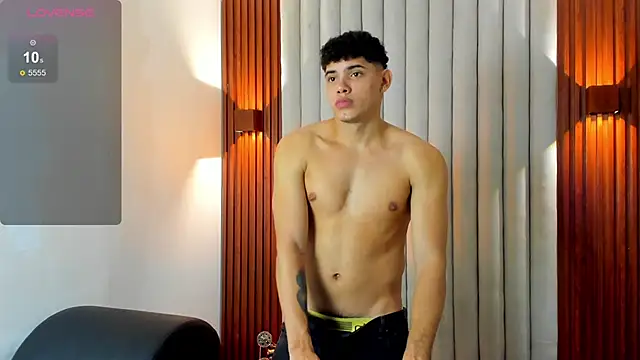 Justin mack online show from November 22, 2025, 11:53 am