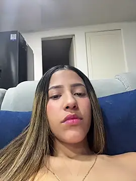 Snapshot of vicky_bass chatting on November 8, 2025, 3:07 am vicky bass online show from November 8, 2025, 3:07 am