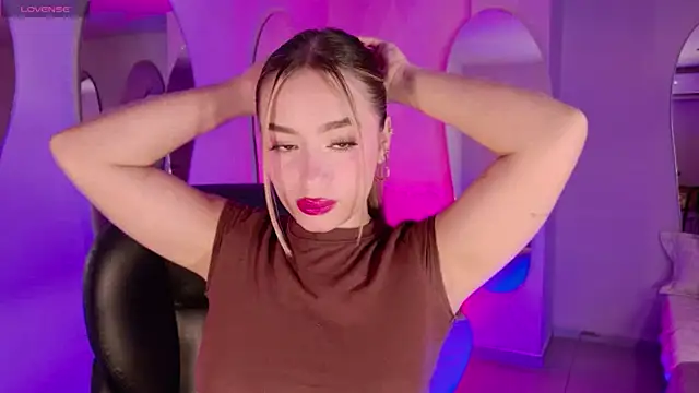 AmaiaHaywood online show from November 6, 2025, 4:35 am