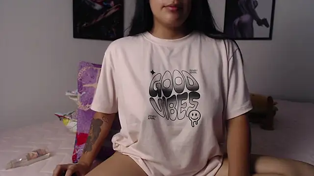 ariana sweet87 online show from February 18, 2025, 11:30 pm