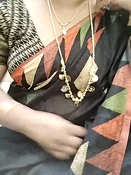Tamil Radha online show from October 14, 2025, 2:29 pm