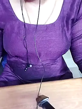 Tamil Radha online show from October 25, 2025, 1:35 am